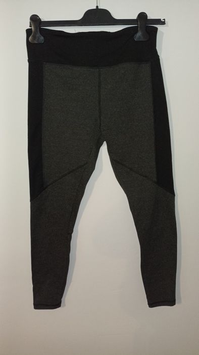 Legginsy sportowe damskie