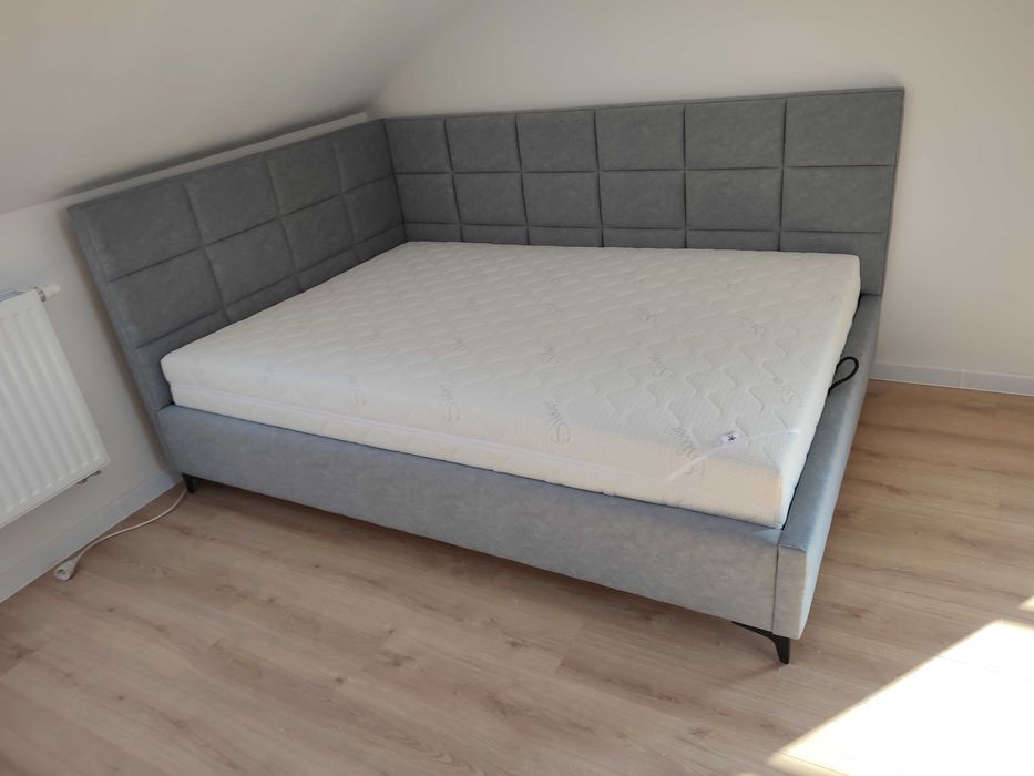 Łóżko tapicerowane narożne na wymiar pojemnik, producent