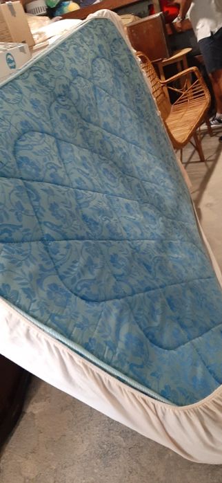 URGENTE - Colchão de casal