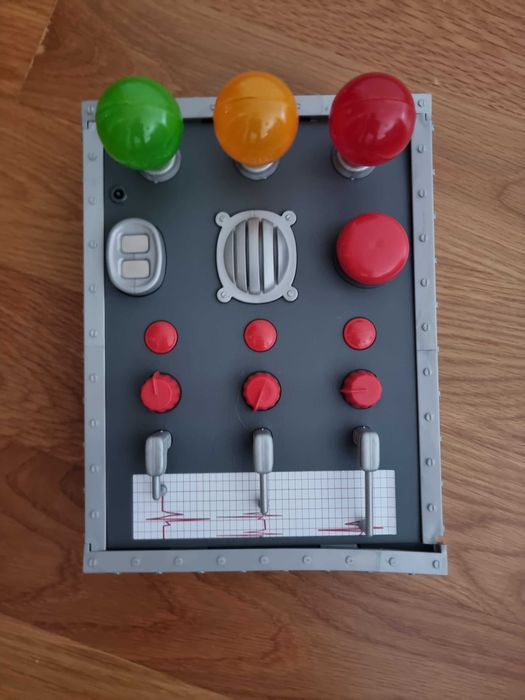 Jogo divertido, como novo, melhor oferta