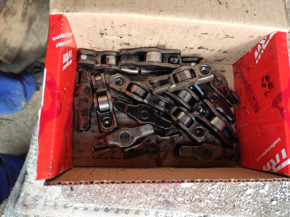 ГБЦ на 1.6 HDI ford, citroen, peugeot, volvo,mazda