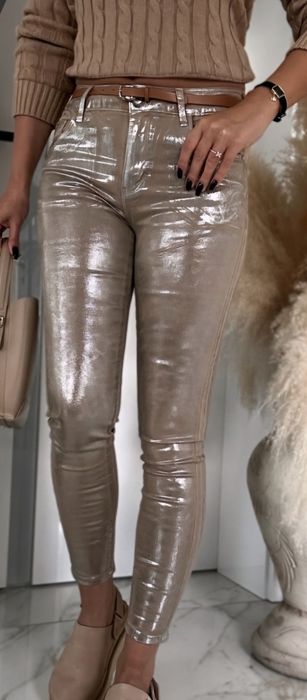 Spodnie rurki skinny M.sara beżowe metaliczne xs