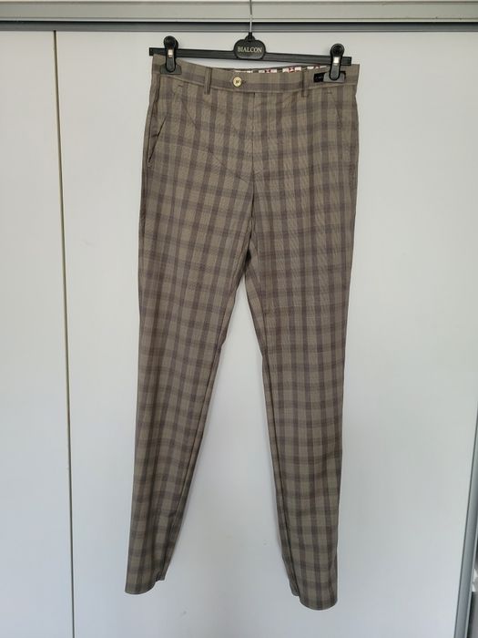 Spodnie Na szczupłego wysokiego chłopca r. XS 180 cm wzrostu