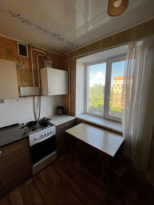 Продам 1 кімнатну, ПОКРАЩЕНОГО ПЛАНУВАННЯ, ЦЕГЛА, з меблями і технікою - View 4