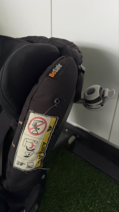 Cadeirinha BeSafe com isofix