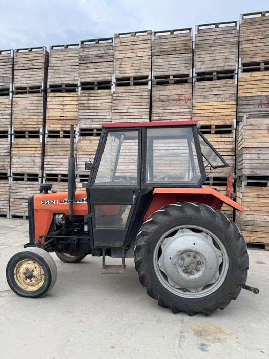 Kabina URSUS 3512