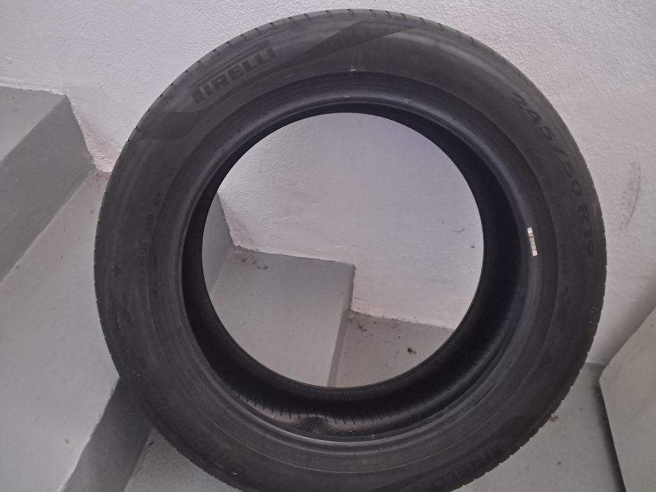 Pneus usado 245 50 R19