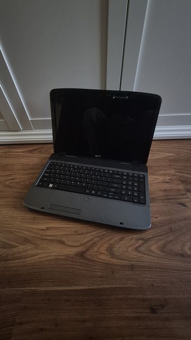 3x Laptopy Acer Aspire ( w różnym stanie )