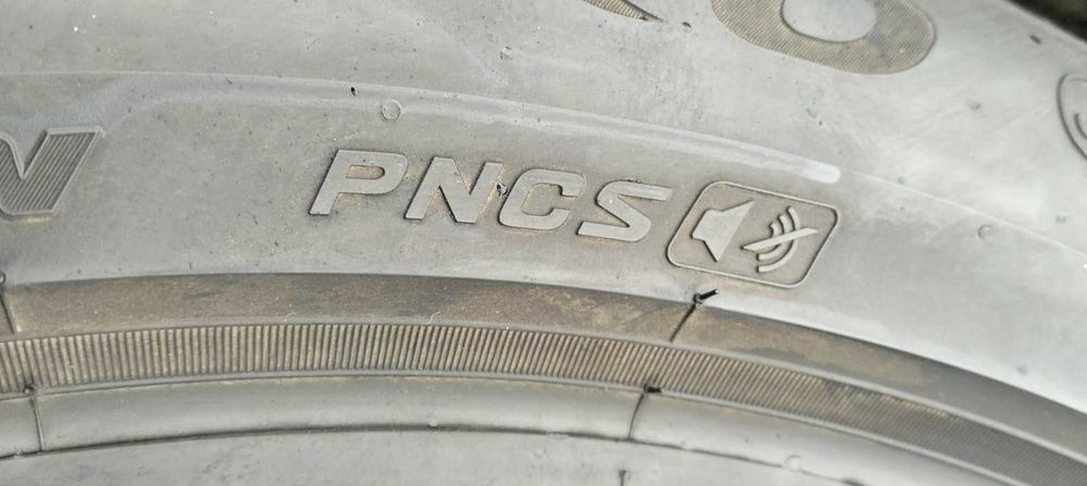 235/50/R20 (allseason) Pirelli Scorpion вул.Дружківська12