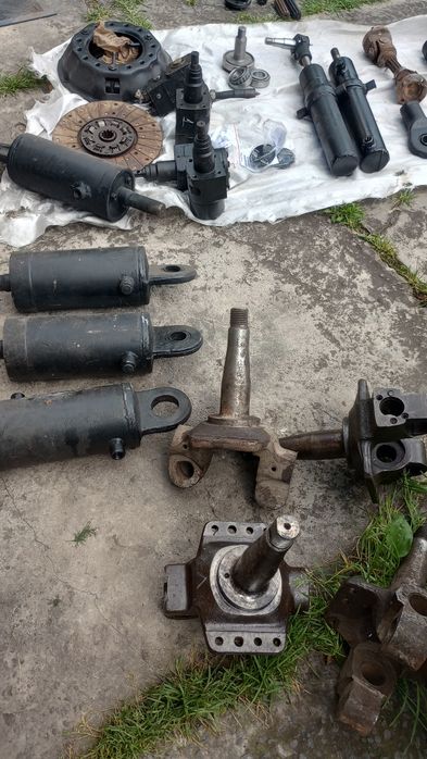 Балка львівський погрузчик автопогрущик навантажувач запчастини