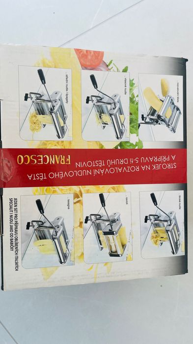 Maszynka do makaronu