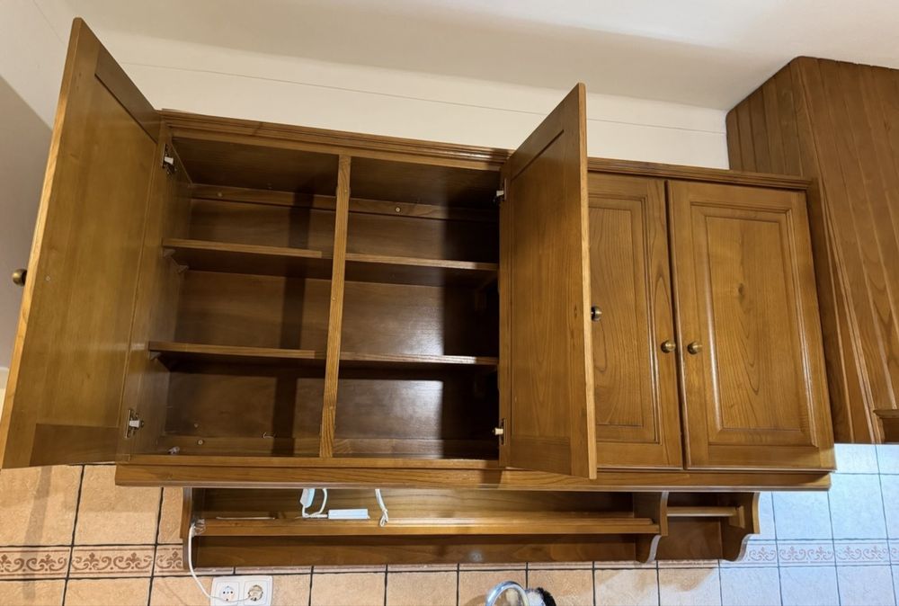 Cozinha completa em madeira maciça + eletrodomésticos