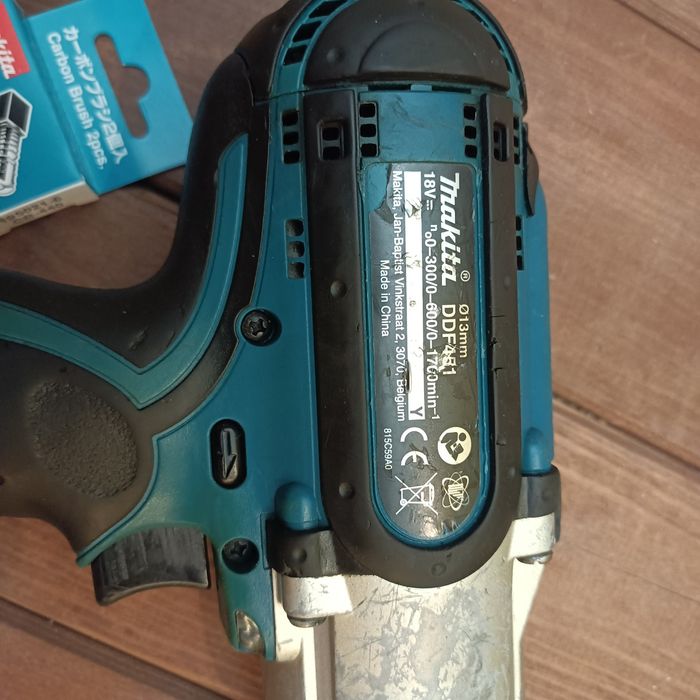 Makita 18V Wkrętarka DDF 451 BDB 81Nm 3biegi