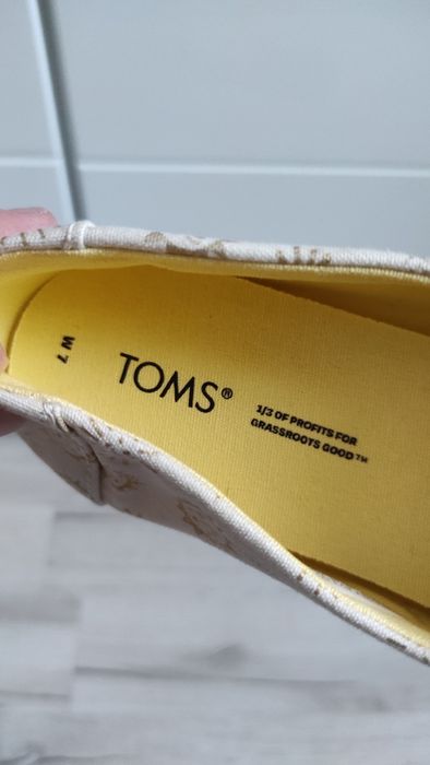 Buty / trampki/ espadryle firmy Toms rozmiar 37.5
