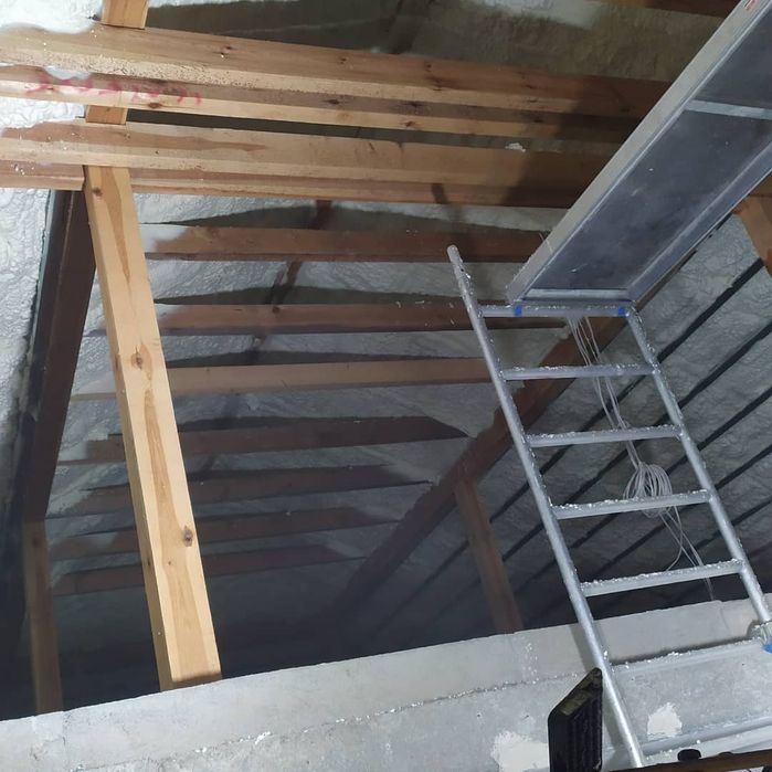 Ocieplanie pianą PUR nadmuch Celulozy zasyp wełna skalna