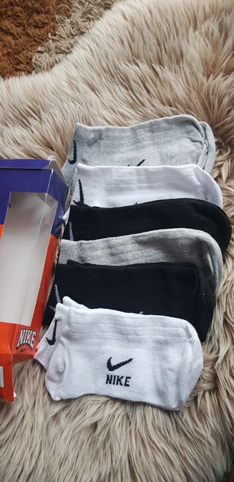 Zestaw skarpetki męskie nike 6 par nowe pudełko stopki 41 -44