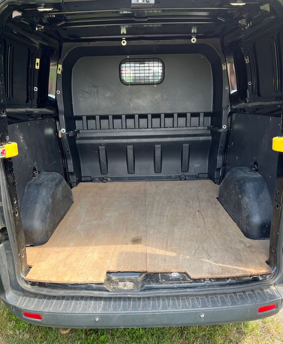 Sprzedam Ford Transit Custom 2.2 L2/H1 6-os