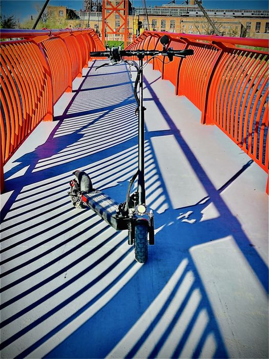 Продам электросамокат Kugoo M4 Pro.