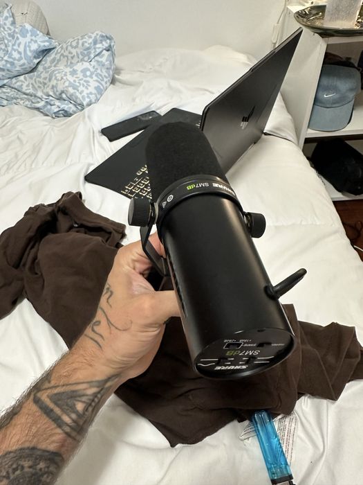 Shure Sm7b Db ( sem caixa) + cabo