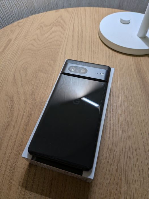 Google Pixel 7 Obsidian 128GB, 8GB RAM - відмінний стан