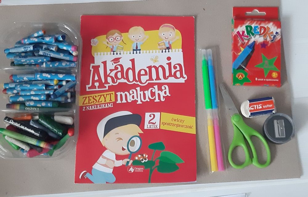 Zestaw plastyczny dla 2-latka