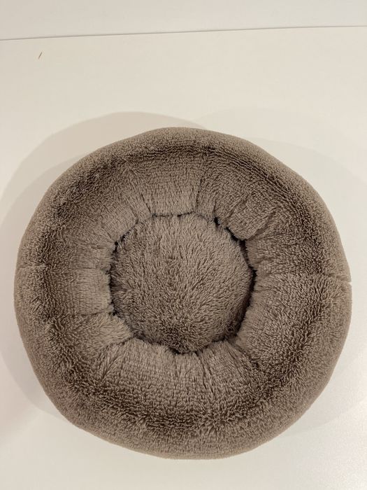 Лежанка лежак пончик для котов собак