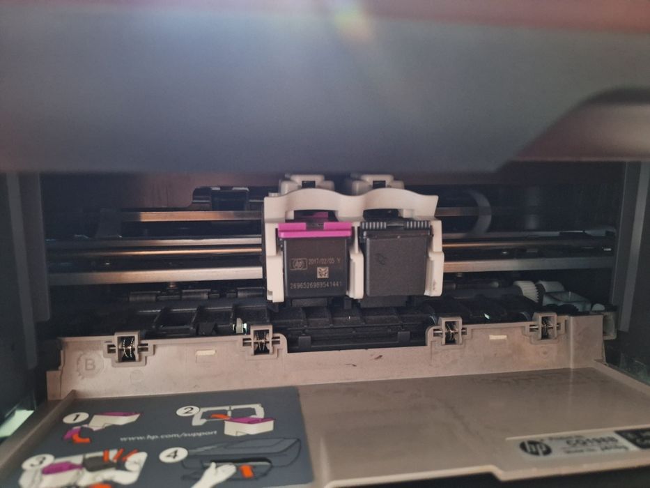 Impressora Hp Deskjet 1050A Multifunções