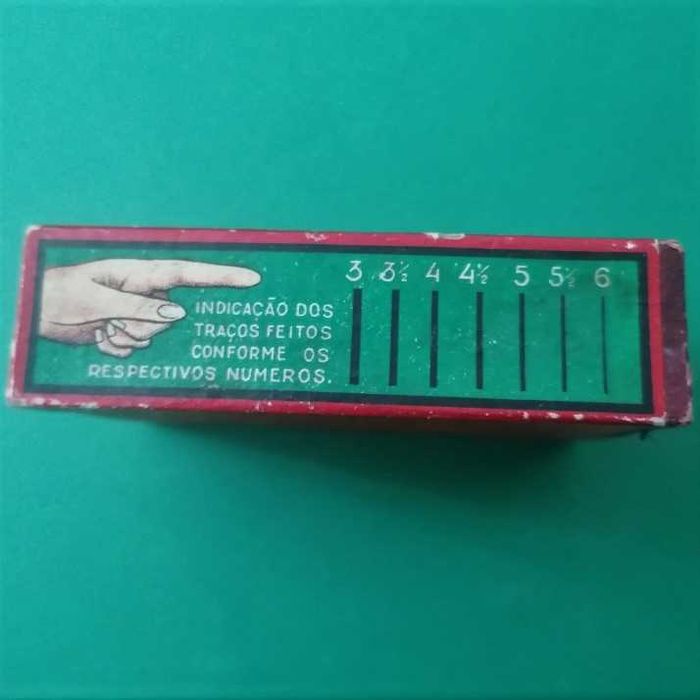 Caixa vazia de aparos de aço, Zeferino Alves Moreira