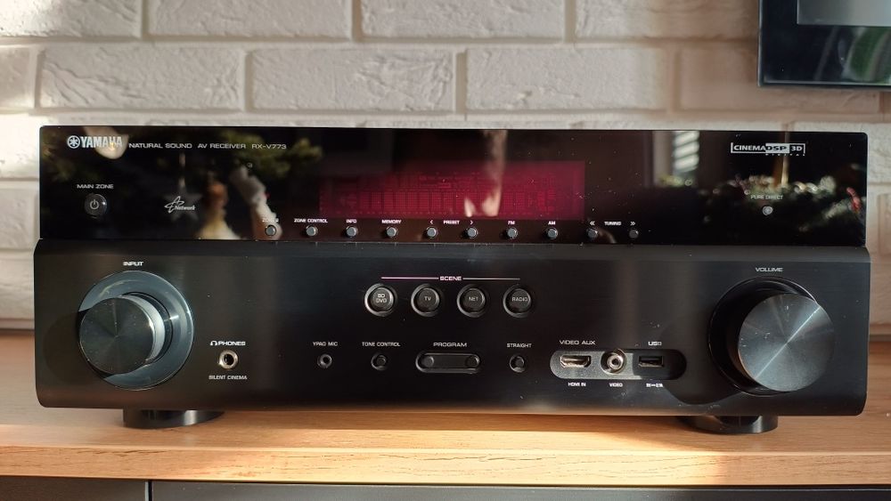 Amplituner Yamaha RX-V773