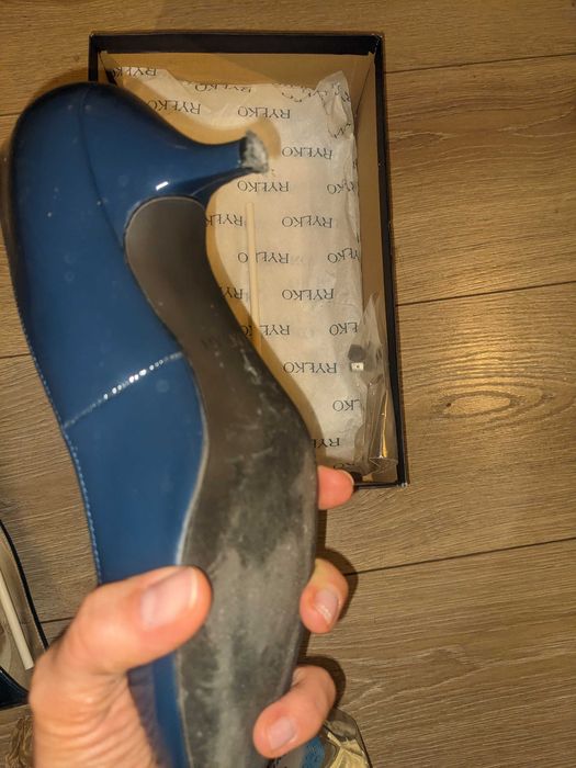 Ryłko czółenka damskie rozm. 37