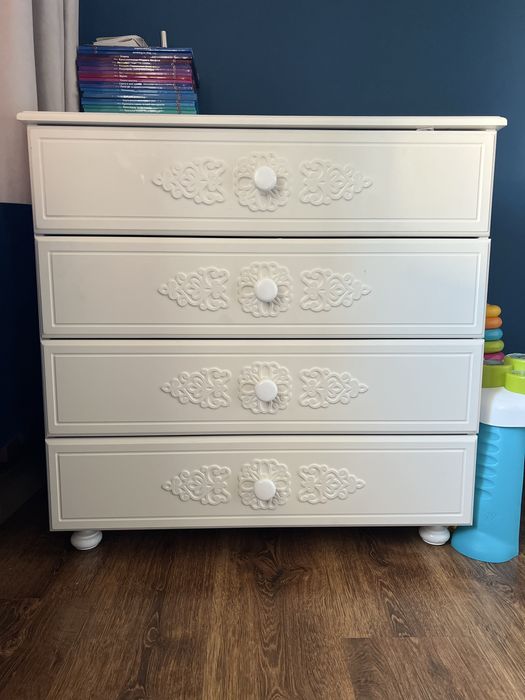 Ліжко+комод+тумби приліжкові