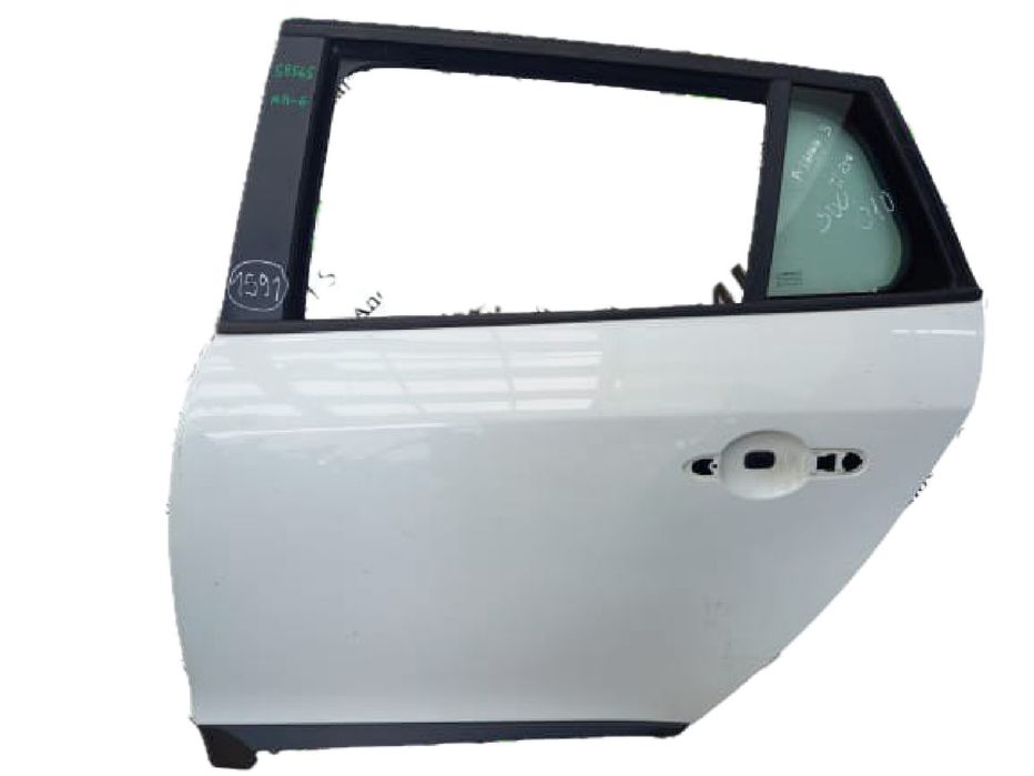 Porta trás esquerda RENAULT Megane III Grandtour (KZ0/1)