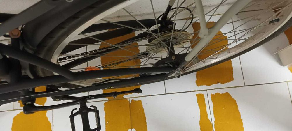 Estado MB Bicicleta Btwin Elos Dechatlon roda 26 senhora menina criança