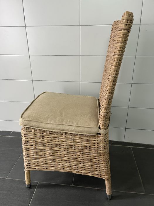 Vendo mesa de exterior e 6 cadeiras