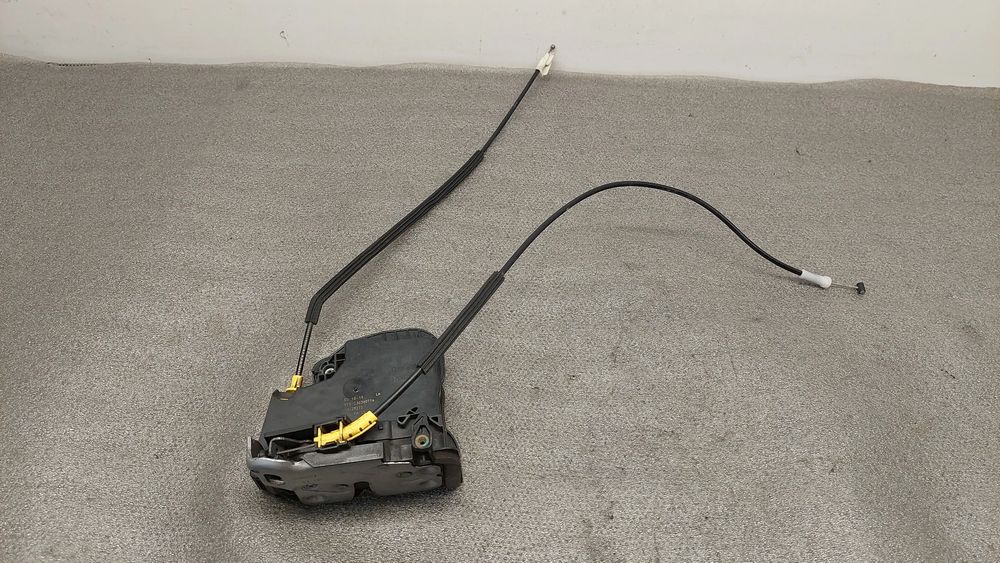 Fechadura / fecho porta frente esquerdo OPEL Astra K