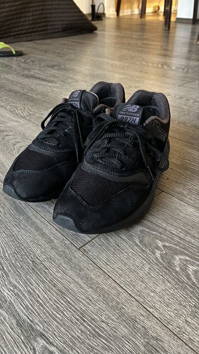 Живучие кроссовки New Balanse 997H