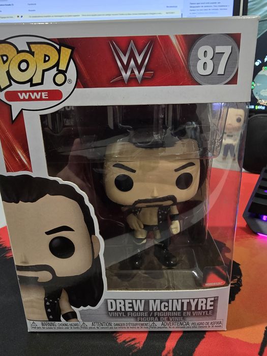 Funko pop digimon/wwe