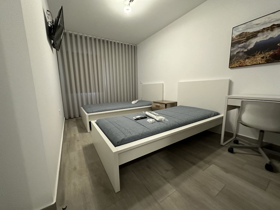 2 Quartos suite 1 ou 2 p  LORDELO PAREDES