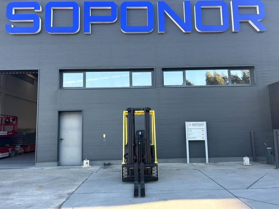 Empilhador Hyster Elétrico 1600 Kgs