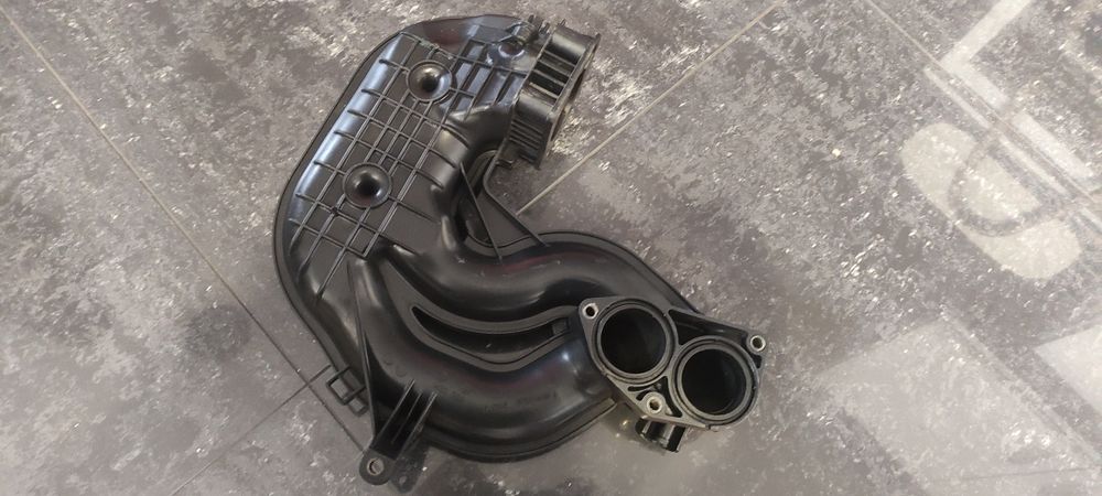 Coletor de admissão BMW M43TU