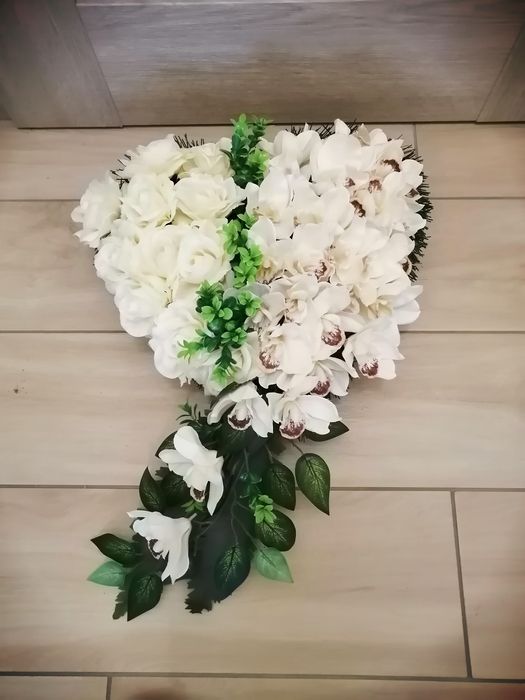 Ostatnie sztuki Wiązanka na cmentarz zestawy