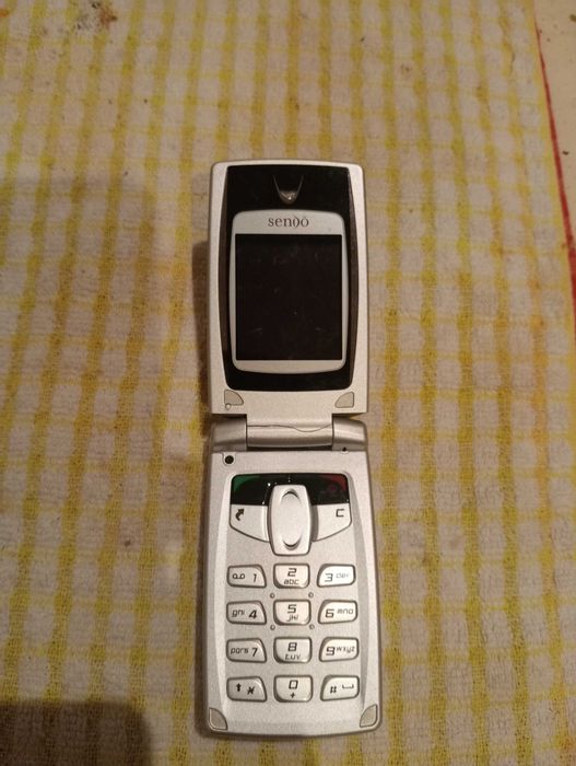 Telemóvel Sendo M570