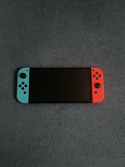 Nintendo Switch Oled 64 gb + gry