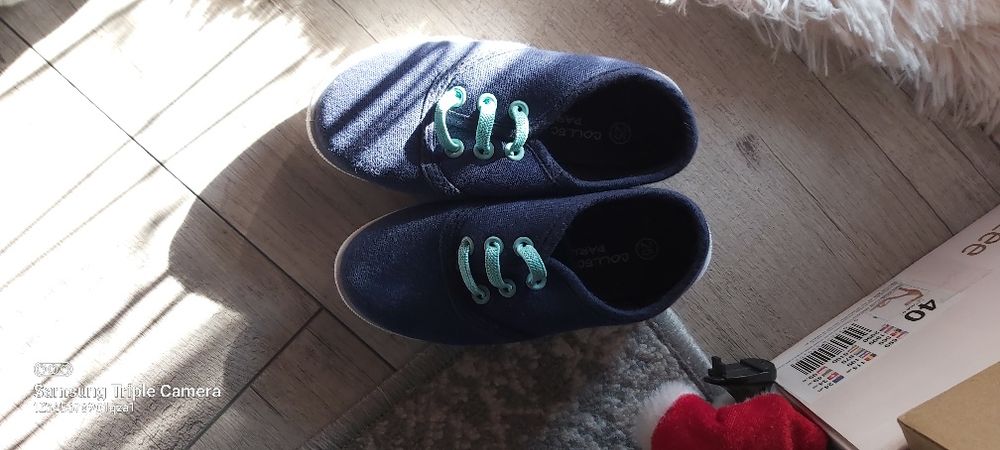 Trampki Granatowe 25