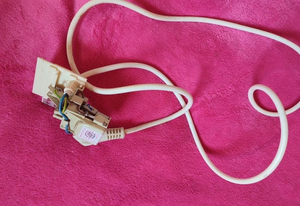 Pralka indesit  IWE71281  czesci zamienne