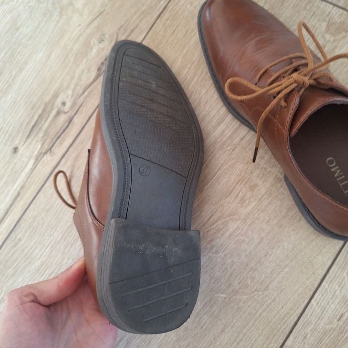 Buty I komunia eleganckie