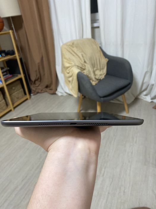 iPad (9th Generation) Wi-Fi 64GB і Apple Pencil v1 для iPad