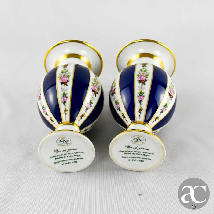 Par de Jarras porcelana Vista Alegre, Clube dos Coleccionadores