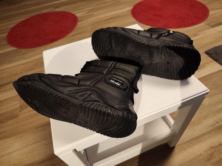 Nowe zimowe męskie buty śniegowce 44