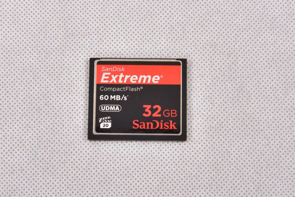 Karta pamięci CF Compact Flash Sandisk 32 GB Extreme UDMA 60MB/s 400x (SDCFX-032G)